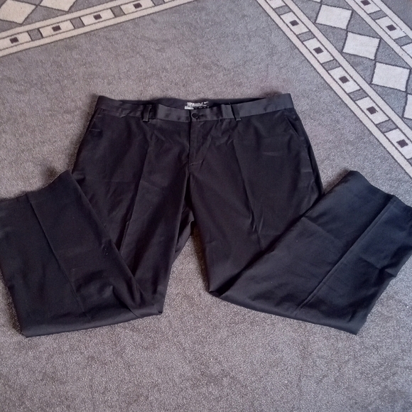 Nike golf tour performance Dri Fit pants. 38x30 - Picture 1 of 5